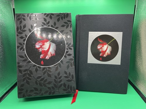New moon stephenie - new,