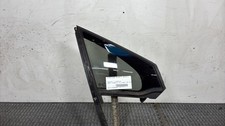 Vetro laterale fisso anteriore