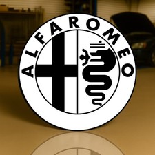 Alfa Romeo Monochrome Crest