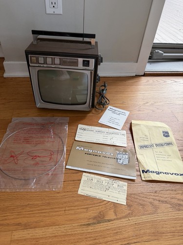 Vintage magnavox space - space, age