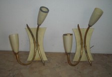 MODERNARIATO-DESIGN-COPPIA DI LAMPADE APPLIQUES-INUSUALE MODELLATO-DECORATIVE