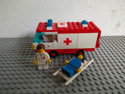Lego 6688 ambulance city - 6688,