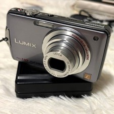 Panasonic FX700 Leica