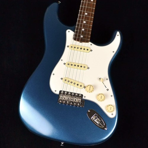Fender made japan takashi - in,