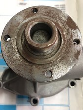 POMPA ACQUA BMW 528 E12 BMW 518 E28 BMW 628 E24 BMW 728 E23 BMW 730 E32 GRAF