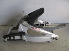 Forcellone Posteriore Ruota Parafango Paracatena Staffa Suzuki GSR 600 2006 2011