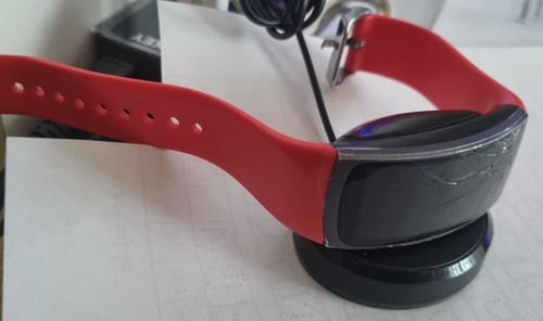 Samsung gear fit - gear, smartwatch