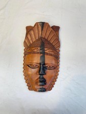 Maschera africana in legno