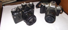 Fotocamere vintage a pellicola Zenit e Pentax MZ-50 non testate