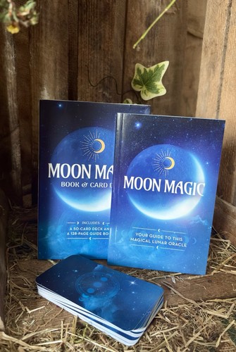 Moon magic book card - book,