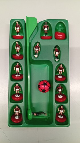 Subbuteo parodi squadra milan - squadra,