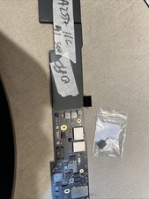 Apple Macbook Air 13” A2337