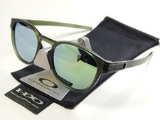 Occhiali da sole Oakley Latch