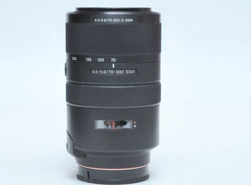 Sony 300 5 6 - 70-300, f/4.5-5.6
