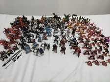 LOTTO SOLDATI PLASTICA COLORATI Cavalieri Medioevali Samurai Indiani Cowboy