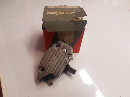 Regolatore tensione fiat - di,