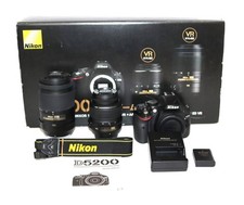 Nikon D5200 + Set doppio obiettivo 18-55 mm + 55-300 mm 211455