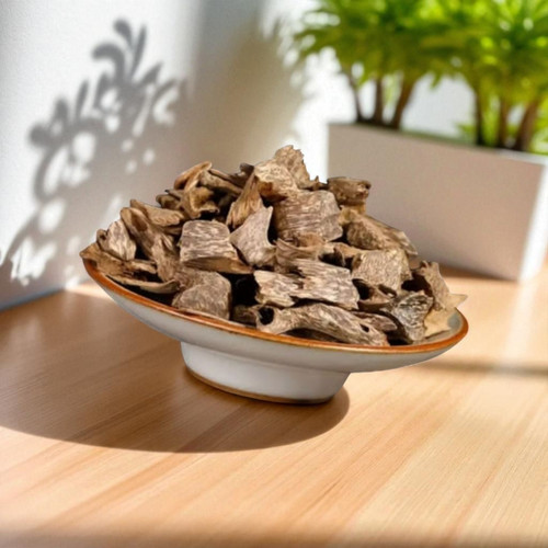 Premium agarwood chips - 5g,