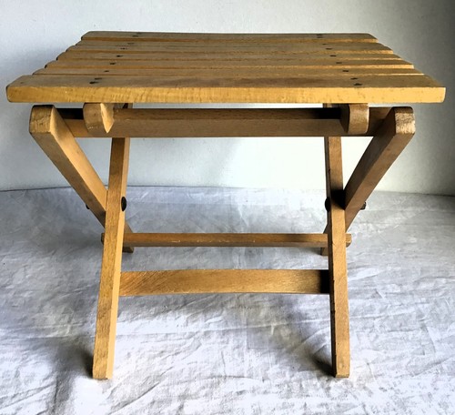 Sgabello doghe pieghevole in - a,