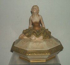 ROYAL DUX LADY FIGURINE POWDER