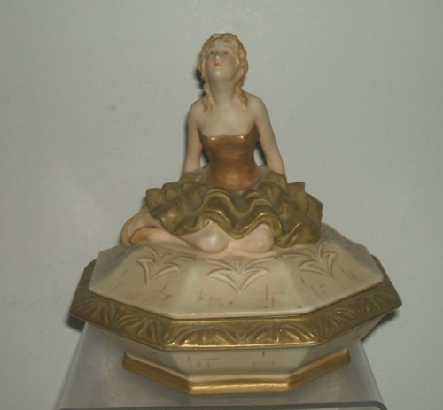 Royal dux lady - dux,