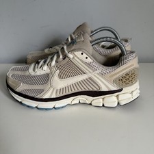 Nike Zoom Vomero 5 - farina