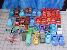 Lotto e custodia Disney Pixar