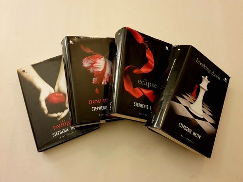 Twilight saga tutti libri - twilight,