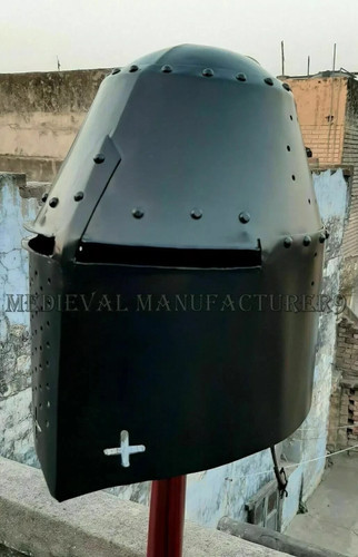 Royal armouries great helm - royal,