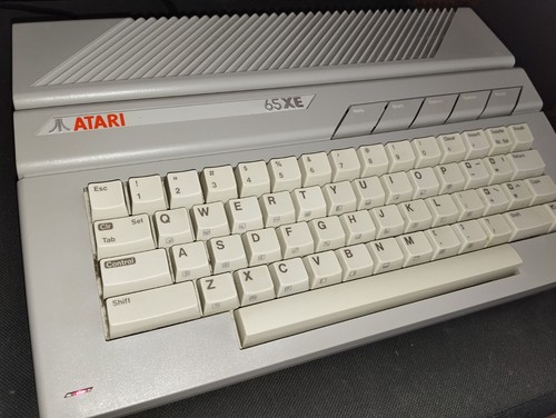 Atari 65xe testato - atari,