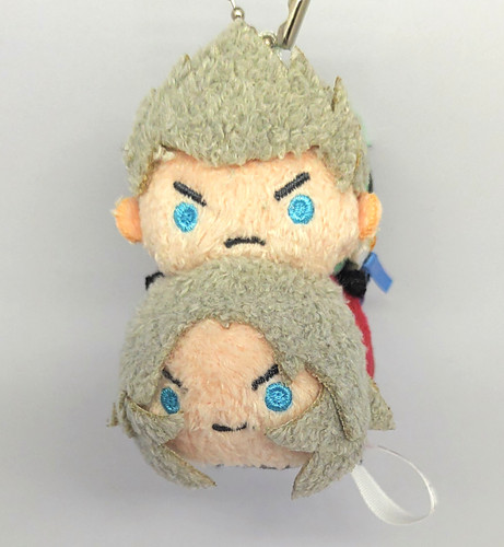 Coppia mascotte catena sfera