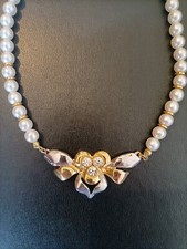 Collana perle Vintage con la Chiusura Dorata.