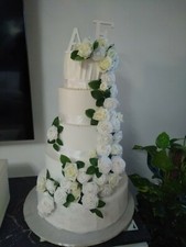 Torta scenografica + scatola porta buste regalo invitati