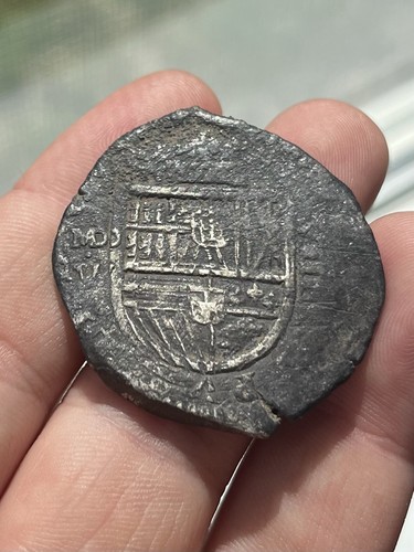 Few known 1621 reales - 8, cob