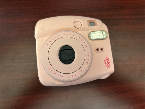 Fotocamera istantanea rosa