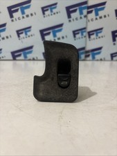 PULSANTIERA ANTERIORE DESTRA