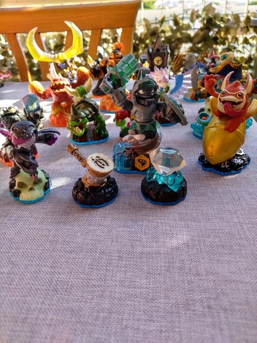 Skylanders personaggi - skylanders,