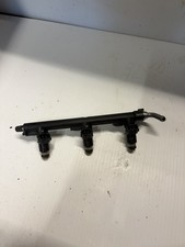 25  30hp Mercury EFI FUEL RAIL