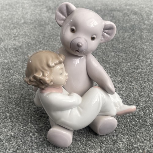 2003 lladro spain nao - spain, figurine