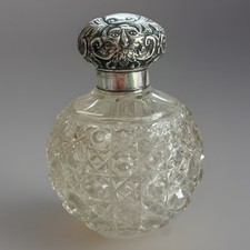 Grande bottiglia profumo