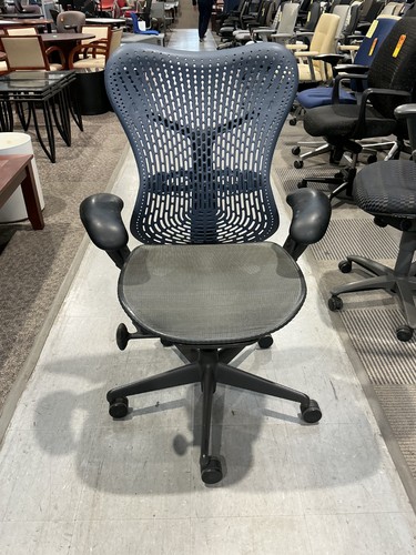 Herman miller mirra office - herman,