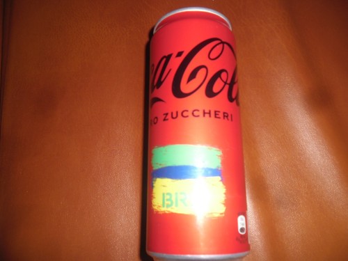 Coca cola lattina - cola, vuota