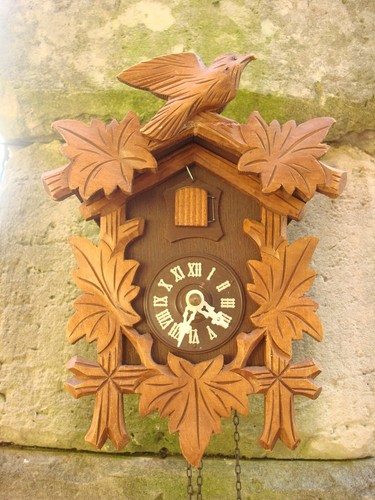 Antico orologio cucu tema 5 - antico,