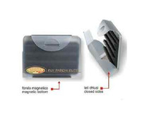 scatola porta mosche finte