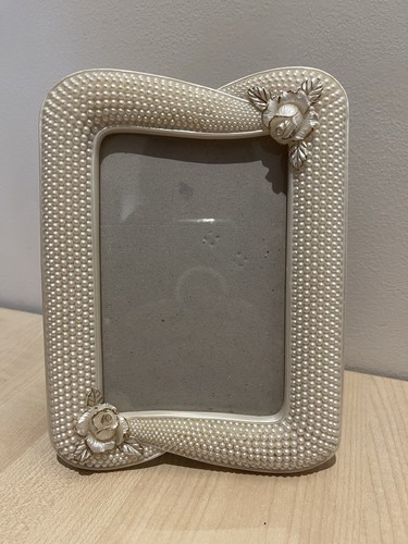 Cornice portafoto perla look