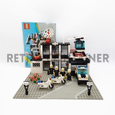 Lego Vintage 100% Complete Set 6386 - Police Command Base - Vintage Town (1986)