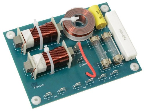 900 592uk crossover 2 vie - crossover, a