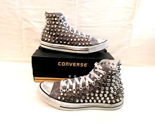 BELLISSIME CONVERSE ALL STAR PERSONALIZZATE CON BORCHIE VINTAGE UOMO N. 43.