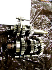 SUZUKI GP125 Cambio Completo +