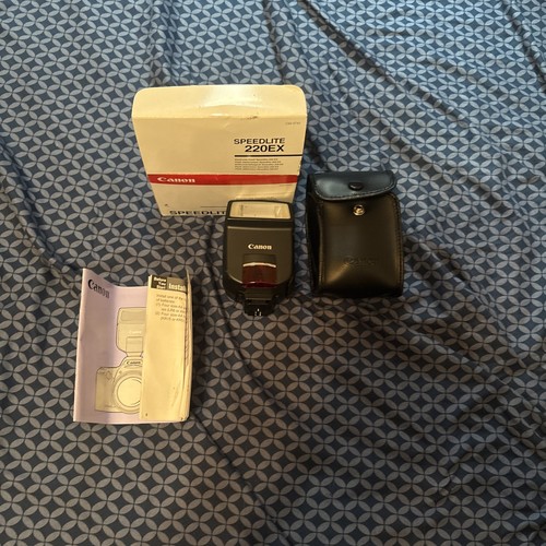 Canon speedlite 220ex flash - canon,